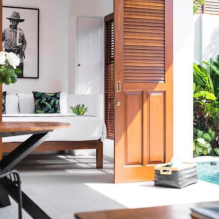 Villa Revo Seminyak  Luaran gambar