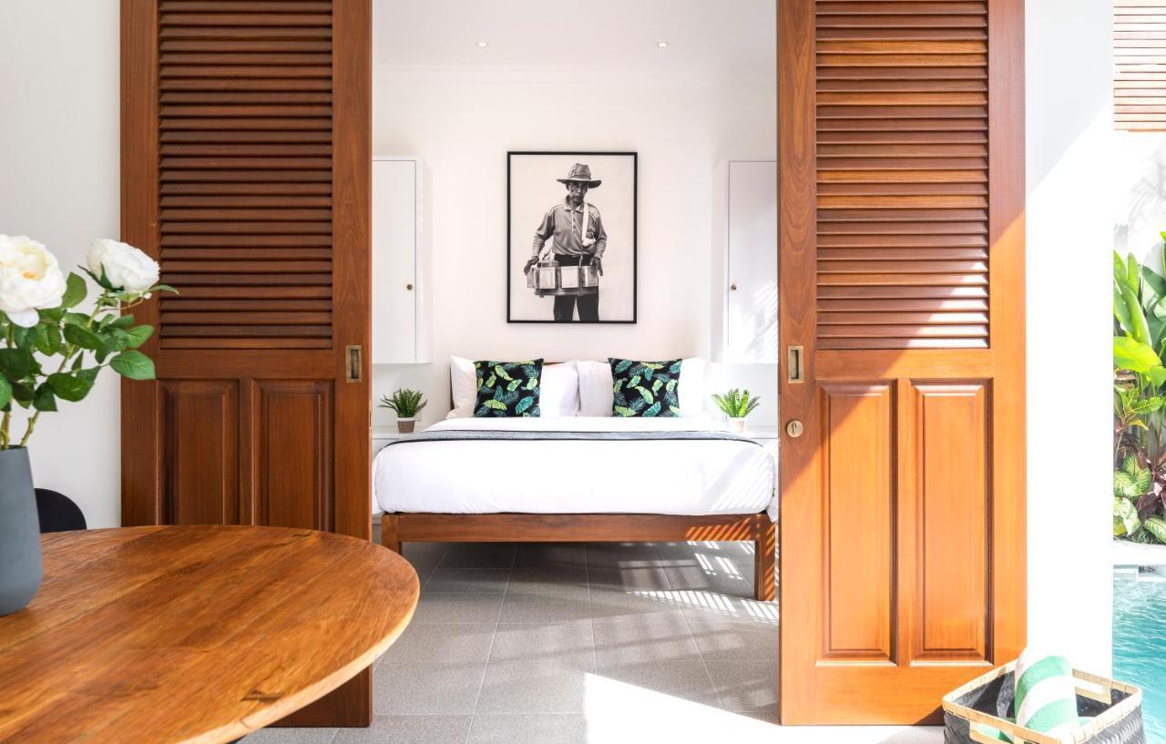Villa Revo Seminyak  Luaran gambar